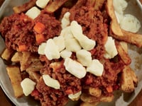 Photo de la Recette: Poutine Italienne au Fromage en Grains