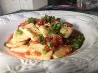 Photo de la Recette: Ravioli au Fromage Sauce Tomates