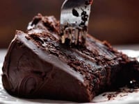 Photo de la Recette: Cake au Chocolat avec Glaçage Brillant