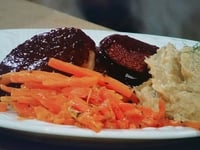 Photo de la Recette: Steak de Chevreuil au Coulis de Bleuets et Champignons Portobello