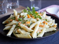 Photo de la Recette: One Pot Pasta Carottes, Petits pois, Poireau Bio