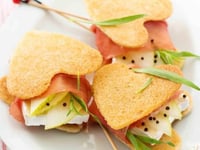 Photo de la Recette: Coeur de Caprices des Dieux et Jambon Sérrano