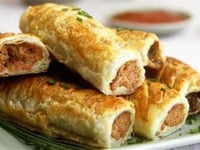 Photo de la Recette: Roulés de Pâte Feuilletée Farcis à la Viande Hachée, Australie