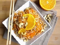 Photo de la Recette: Salade Crue Carottes Céleri Orange et Noix de Cajou