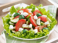 Photo de la Recette: Salade de Concombre au Chèvre et Olives