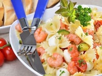 Photo de la Recette: Salade de Farfalles aux Crevettes Roses