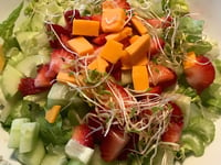 Photo de la Recette: Salade de Fraises et de Concombres