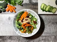 Photo de la Recette: Salade de Légumineuses et de Légumes Frais