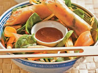 Photo de la Recette: Salade Thaïlandaise et Rouleaux Croustillants