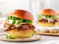 Photo de la Recette: Sandwichs au Bifteck en Sauce