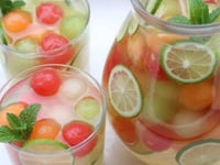 Photo de la Recette: Sangria au Melon ainsi que sa Version Sans Alcool