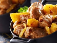 Photo de la Recette: Sauté de Porc Breton à L'ananas et aux Marrons