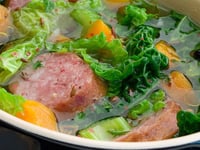 Photo de la Recette: Soupe au Chou et à la Saucisse de Morteau