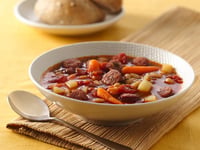 Photo de la Recette: Soupe aux Légumes et à la Saucisse Bratwurst