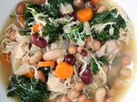 Photo de la Recette: Soupe aux Légumineuses Poulet et Kale