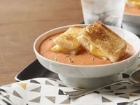 Photo de la Recette: Soupe aux Tomates et Sandwich au Fromage Fondant