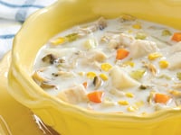 Photo de la Recette: Soupe-repas Crémeuse au Poisson et aux Légumes