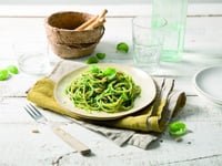 Photo de la Recette: Spaghetti a Pesto Genovese Pignons de Pin et Basilic Frais