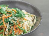 Photo de la Recette: SPAGHETTI DE LÉGUMES AUX GRAINES DE CHANVRE