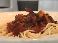 Photo de la Recette: Spaghetti Sauce Tomates et Ail, Légumes et Bacon