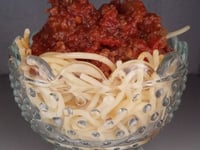 Photo de la Recette: Spaghettis Bolognaise à la Jamie Oliver Sans Gluten ( ni lait ni oeuf )