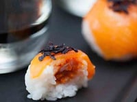 Photo de la Recette: Sushi Balls de Truite Fumée et Coeur Tomaté