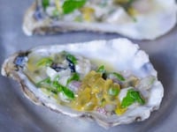 Photo de la Recette: TARTARE D’HUÎTRES AU FRUIT DE LA PASSION