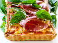 Photo de la Recette: Tarte au Fromage, Jambon Cru et Tomates