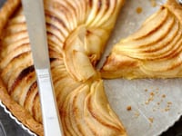 Photo de la Recette: Tarte aux Pommes et à la Compote