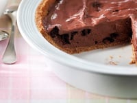 Photo de la Recette: Tarte Tabou au Chocolat avec Sauce Décadente au Chocolat