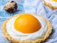 Photo de la Recette: Tartelettes de Pâques à la Crème Mousseline et aux Abricots au Sirop