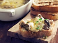 Photo de la Recette: TARTINADE CHAUDE AUX CHAMPIGNONS ET LE 1608