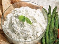 Photo de la Recette: Trempette aux Herbes et au Fromage Fetos