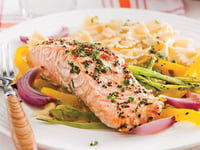Photo de la Recette: Truite Saumonée en Papillote et Julienne de Légumes