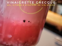 Photo de la Recette: Vinaigrette Grecque à L’ail, Citron & Vinaigre de Vin Rouge