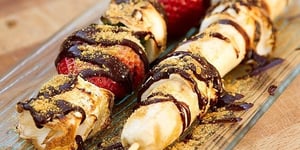Brochettes de Fruits et Guimauves sur le BBQ