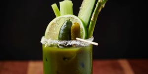 Photo de la Recette: Caesar Vert avec Jus de Pickle