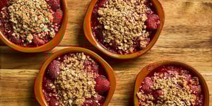 Photo de la Recette: Crumble aux Fraises et au Basilic