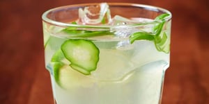 Photo de la Recette: Gin aux Concombres et aux Herbes