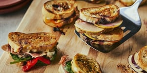 Trio de Minis Grilled Cheese