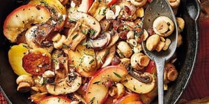 Photo de la Recette: Poêlée aux Deux Pommes et Champignons de Paris