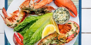 Homards Grillés au Beurre de Citron et d'Estragon