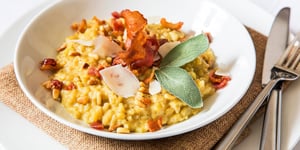 Photo de la Recette: Risotto à la Courge Poivrée, à l'Ail Rôti et au Bacon Fumé