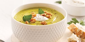Photo de la Recette: Soupe-repas au Brocoli, Chou-fleur et Cheddar