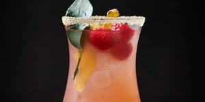 Photo de la Recette: Mocktail : Pamplemousse, Gingembre et Framboise parfumé à l’Érable