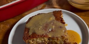 Photo de la Recette: Gâteau aux Dattes et Sauce au Caramel