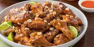 Photo de la Recette: Ailes de Poulet aux Arachides Épicées