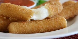 Photo de la Recette: Bâtonnets de Mozzarella fait Maison