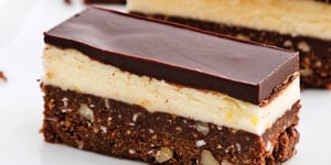 Photo de la Recette: Barres Nanaïmo Mi-Sucrées