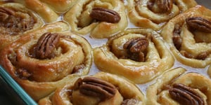 Photo de la Recette: Brioches à la Cannelle et Pacanes
